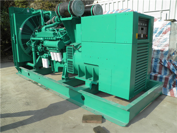 苍梧发电机租赁-厂家给大家介绍发电机失磁现象