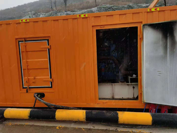 苍梧发电机出租 发电机的工作原理介绍