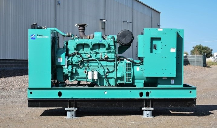苍梧发电机出租-教您发电机厂家该如何选购