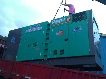 苍梧柴油发电机组转速不稳定时，如何对发动机进行维护？