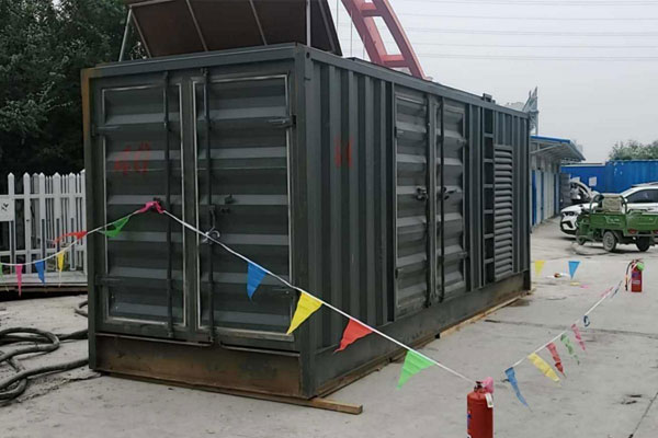 苍梧发电机租赁空气滤清器多久更换一次？