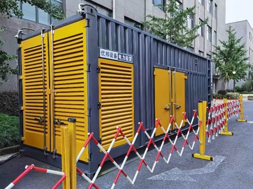 苍梧如何使用转速表检查发动机的转速？