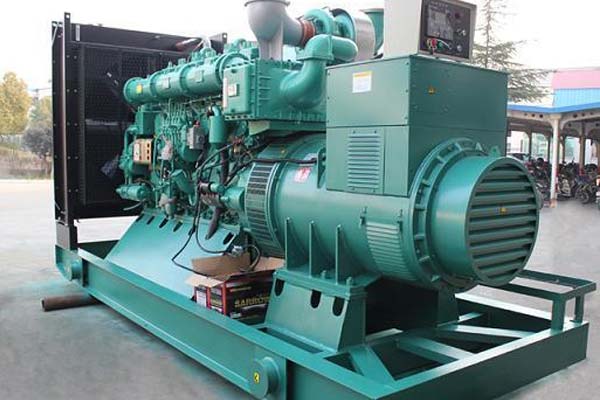 苍梧工厂发电机应急发电中如何优化燃油储备管理？