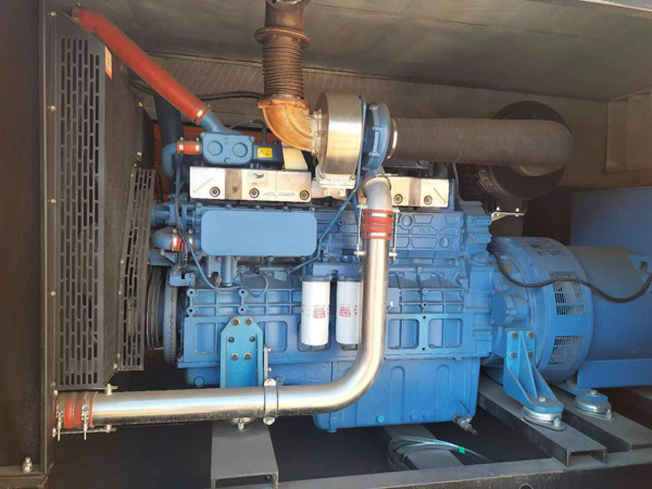 苍梧燃油消耗率与进气温度的具体关系是什么？