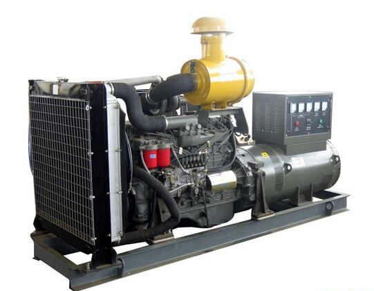 苍梧汽油发电机组冬季保养时，燃油系统需要注意什么？